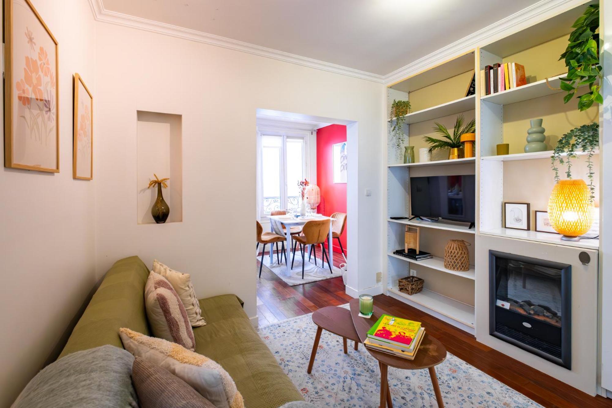 Charming Apartment In Heart Of Parijs Buitenkant foto