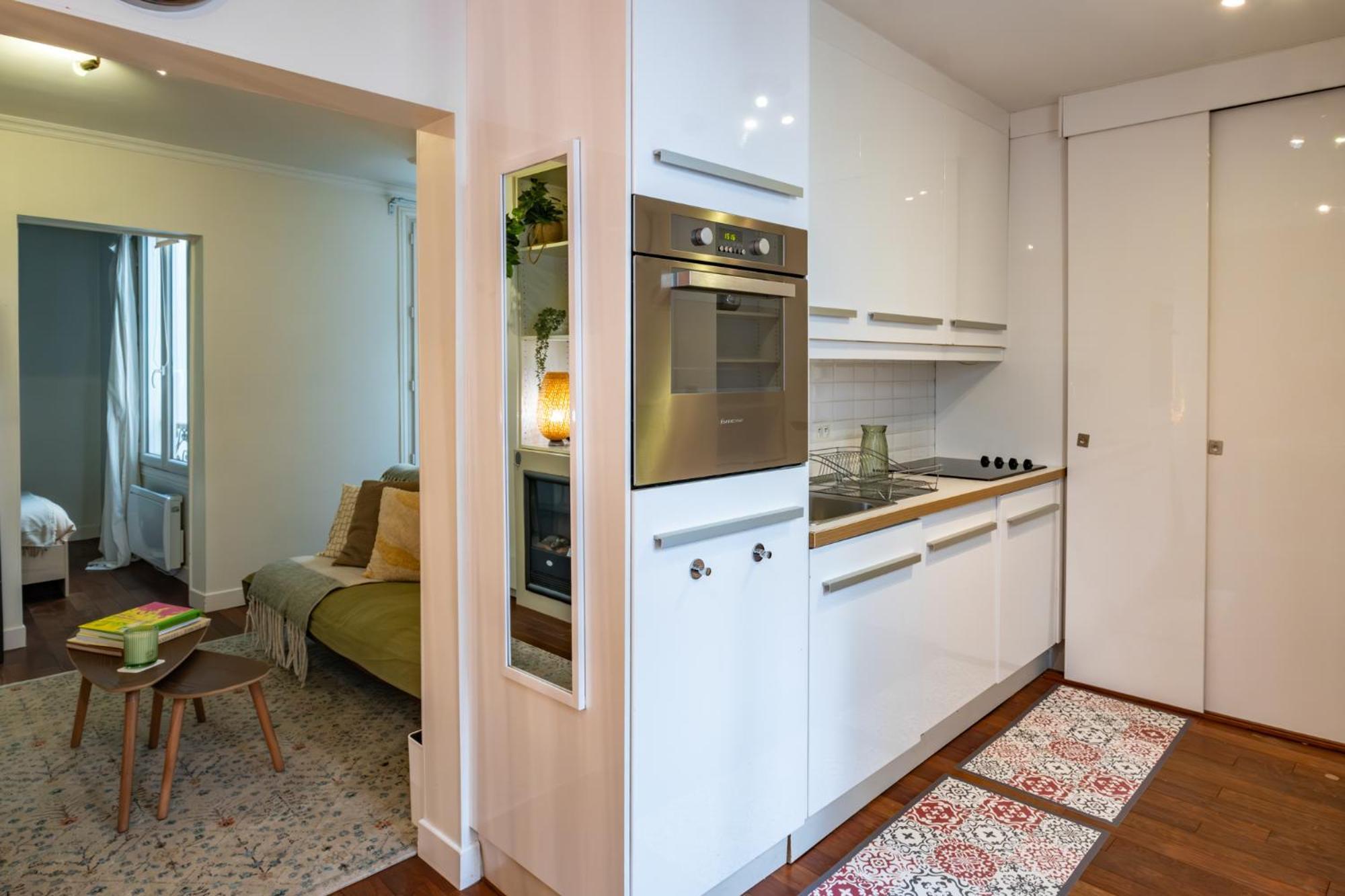 Charming Apartment In Heart Of Parijs Buitenkant foto