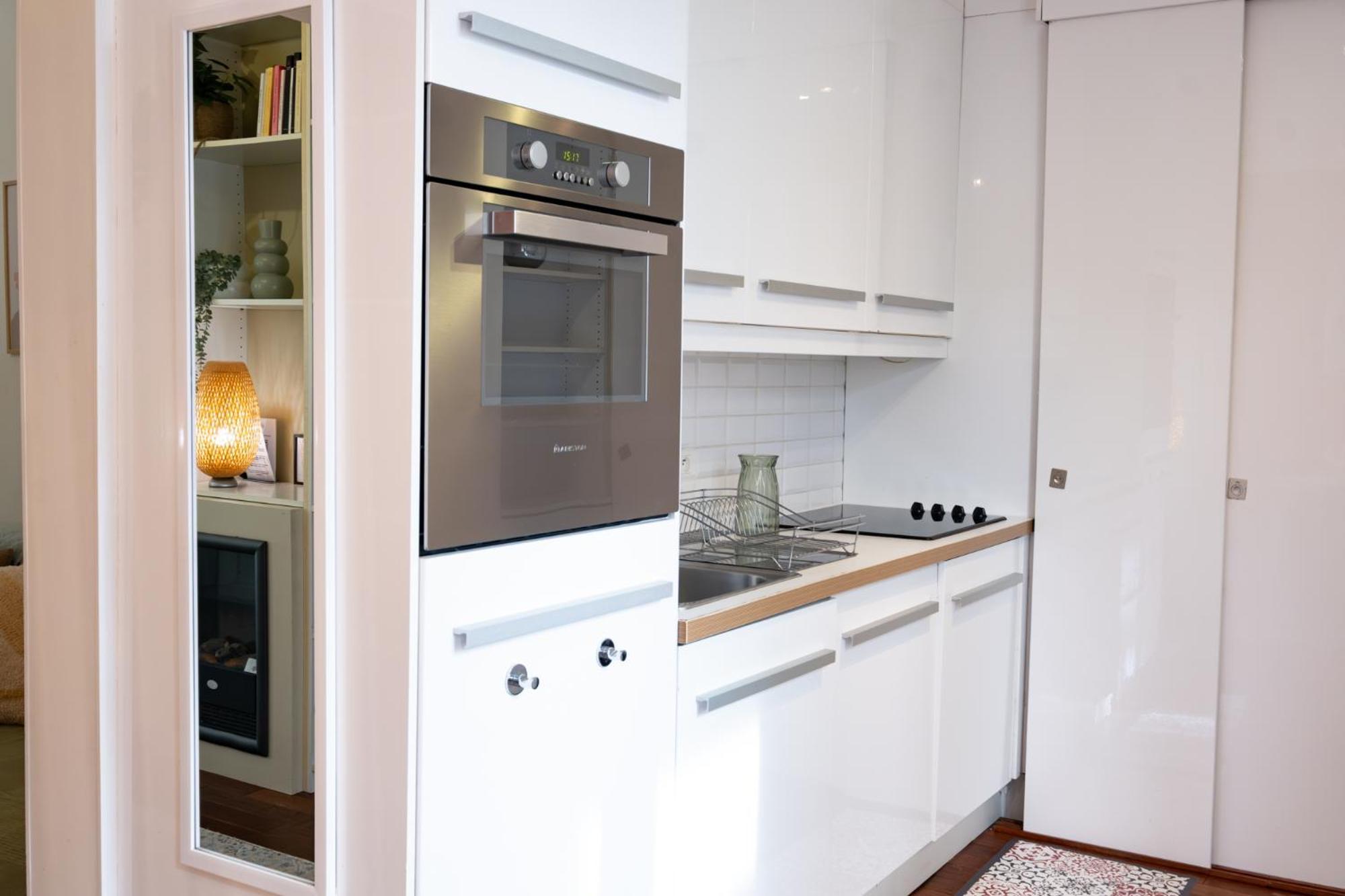 Charming Apartment In Heart Of Parijs Buitenkant foto